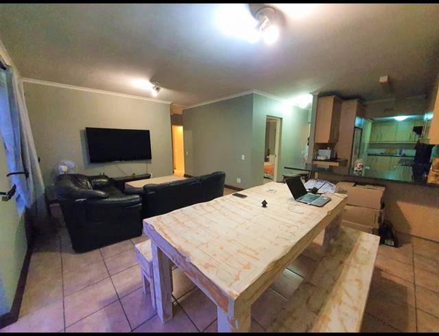 3 BEDROOM HOUSE FOR SALE IN GLENWOOD